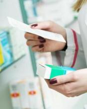 УРЯД РОЗШИРЮЄ РЕГУЛЮВАННЯ ЦІН НА ЛІКИ УРЯД РОЗШИРЮЄ РЕГУЛЮВАННЯ ЦІН НА ЛІКИ