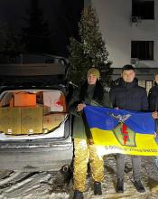 Бучанська громада передала на фронт чергову партію допомоги для наших Захисників Бучанська громада передала на фронт чергову партію допомоги для наших Захисників