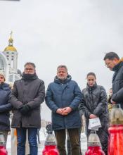 Бучу відвідала делегація провідних політиків Франції, Швеції та представників Європарламенту. Бучу відвідала делегація провідних політиків Франції, Швеції та представників Європарламенту.