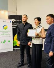 Центр надання адміністративних послуг Бучанської міської ради отримав сертифікат на передачу комп’ютерної техніки та меблів для створення консультаційного пункту для бізнесу