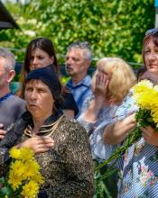 «Він так мріяв тримати на руках доньку… Та взяв до рук зброю, щоб обороняти рідне місто»: у Бучі відкрили меморіальну дошку на честь загиблого Героя Олександра Чумака