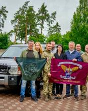 Бучанська громада передала авто для наших захисників — на кошти, які ми зібрали разом під час Бучанського забігу миру