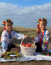 Україна в об’єктиві юних митців: діти Бучанської громади взяли участь у фотоконкурсі «Неосяжна моя, Україно!»