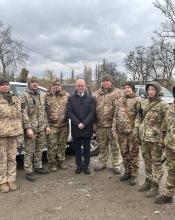 Посол Данії Олє Егберг Міккельсен відвідав Бучанське ДФТГ та висловив захоплення відвагою українських жінок