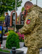 У День захисників і захисниць України у Бучі вшанували пам'ять полеглих воїнів У День захисників і захисниць України у Бучі вшанували пам'ять полеглих воїнів