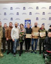 Новий крок до власного дому: ветерани з Бучанської громади отримали сертифікати на житло