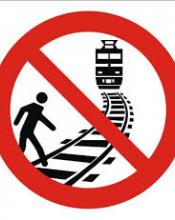 Через недотримання громадянами Правил безпеки на  залізничному транспорті безглуздо втрачається  найцінніше – здоров’я та життя людей 