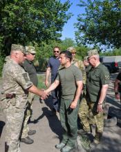 Президент: Наша мета – мир і повернення людей і територій