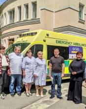 Сучасний реанімобіль передали медикам Бучі Сучасний реанімобіль передали медикам Бучі