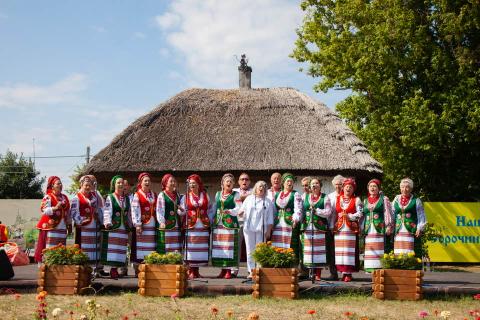 «Співуче Полісся» вітає жителів громади із Сорочинського ярмарку
