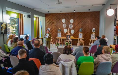 У Бучі відбувся зворушливий вечір пам’яті поетеси Інелли Огнєвої «Ми розмовляємо серцями»