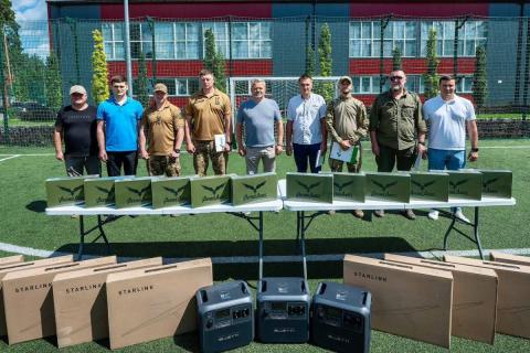 Бучанська громада передала чергову партію допомоги для шести підрозділів, які боронять Сумщину, Харківщину, Чернігівщину