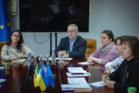 Підтримка ветеранів: команда «Серце Азовсталі» спільно з Американською асоціацією ветеранських організацій та Kyiv School of Economics завітали до Бучі