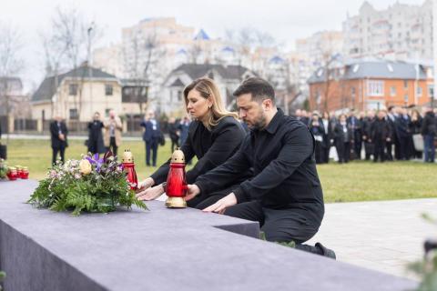 Четверта річниця звільнення Бучі від російських окупантів. Чотири роки болю, який не минає, і правди, яку неможливо приховати. Буча стала символом трагедії, що назавжди залишиться в історії України та світу.