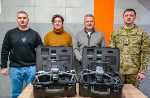 У Бучі відбувся різдвяний благодійний концерт Pianoboy — понад 300 тисяч гривень зібрали для 101-ї окремої бригади охорони Генштабу ЗСУ У Бучі відбувся різдвяний благодійний концерт Pianoboy — понад 300 тисяч гривень зібрали для 101-ї окремої бригади охорони Генштабу ЗСУ