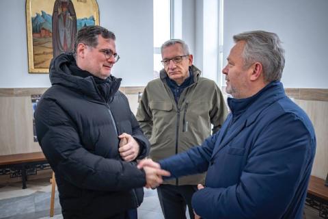 До Бучі завітав Голова відомства федерального канцлера Німеччини, Федеральний міністр з особливих доручень Вольфґанґ Шмідт