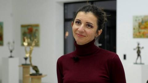 Відповідно до Указу Президента України волонтерку з Бучі Анну Донець нагороджено відзнакою «Золоте серце». Відповідно до Указу Президента України волонтерку з Бучі Анну Донець нагороджено відзнакою «Золоте серце».