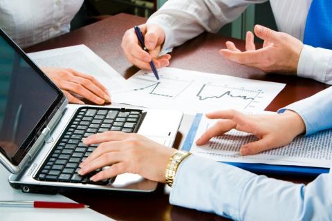 Бучанська міська рада   оголошує конкурсний відбір суб’єктів оціночної діяльності на проведення експертної оцінки комунального майна  територіальної громади м. Буча