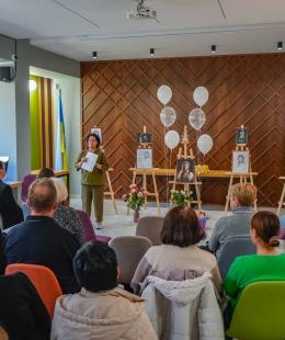 У Бучі відбувся зворушливий вечір пам’яті поетеси Інелли Огнєвої «Ми розмовляємо серцями» У Бучі відбувся зворушливий вечір пам’яті поетеси Інелли Огнєвої «Ми розмовляємо серцями»