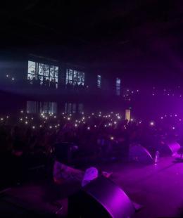 «Смарагдове небо» у Бучі: DREVO виступив із благодійним концертом в Академії спорту. 