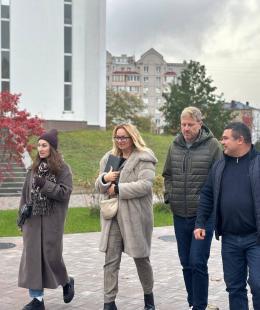 До Бучі завітали представники польського муніципалітету Подкова Лєсна на чолі з головою Магдаленою Екгоф До Бучі завітали представники польського муніципалітету Подкова Лєсна на чолі з головою Магдаленою Екгоф