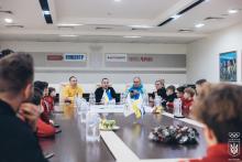 Юні футболісти з Бучі завітали до Олімпійського дому Юні футболісти з Бучі завітали до Олімпійського дому